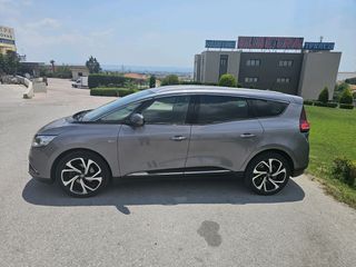 Renault Grand Scenic 2017 BOSE edition + massage-thumb-5