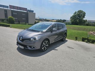 Renault Grand Scenic 2017 BOSE edition + massage-thumb-10