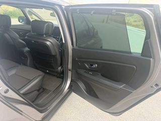 Renault Grand Scenic 2017 BOSE edition + massage-thumb-24