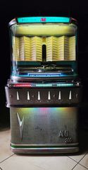JUKE BOX