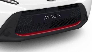 Toyota Γνήσιο Διακοσμητικό Εμπρός Προφυλακτήρα Κόκκινο Για Aygo X 22'-