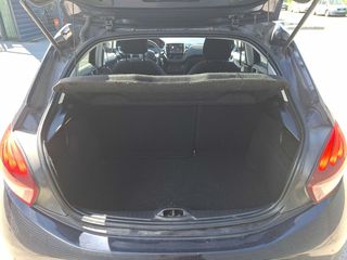 Peugeot 208 2018-thumb-6