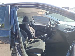 Peugeot 208 2018-thumb-9