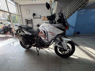 KTM 1290 Super Adventure 2017 1290 SUPER ADVENTURE T-thumb-1