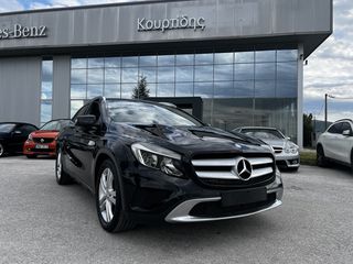 Mercedes-Benz GLA 180 2015 URBAN