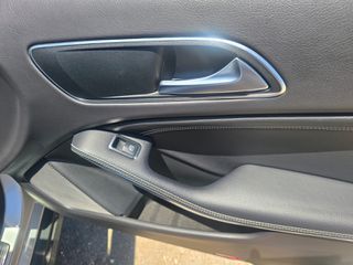 Mercedes-Benz GLA 180 2018 GLA 180 D URBAN FACELIFT  AUTO-thumb-19