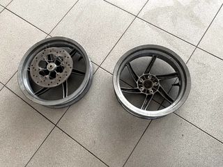 Gilera Runner 50 RST Purejet ST 2005/2009 Μπροστινή Ζάντα 120/70-14 (διάμετρος 14 ίντσες).Πίσω Ζάντα 140/60-13 (διάμετρος 13 ίντσες)-thumb-1