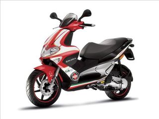 Gilera Runner 50 RST Purejet ST 2005/2009 Μπροστινή Ζάντα 120/70-14 (διάμετρος 14 ίντσες).Πίσω Ζάντα 140/60-13 (διάμετρος 13 ίντσες)-thumb-4