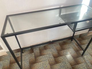 Γραφείο Ικεα σε άριστη κατάσταση-thumb-1