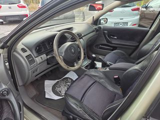 Renault Laguna 2002 1.8 16V DYNAMIC-thumb-9