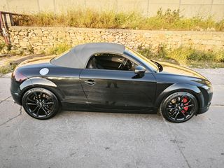 Audi TT 2010 TFSI-thumb-6