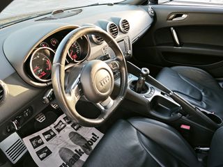 Audi TT 2010 TFSI-thumb-18