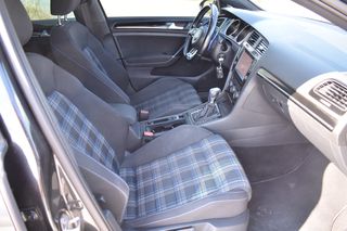 Volkswagen Golf 2015 GTE DSG PLUG IN-thumb-9