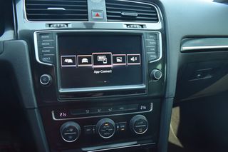 Volkswagen Golf 2015 GTE DSG PLUG IN-thumb-17