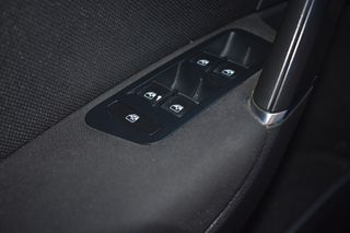 Volkswagen Golf 2015 GTE DSG PLUG IN-thumb-22