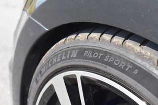 Volkswagen Golf 2015 GTE DSG PLUG IN-thumb-30