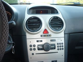 Opel Corsa 2008 D 1.2-thumb-8