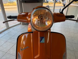 Piaggio GTS 125 2010 super 125 ie-thumb-2