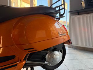 Piaggio GTS 125 2010 super 125 ie-thumb-5