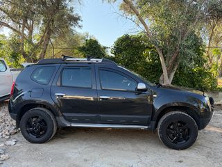 Dacia Duster 2011 4x4 / Diesel-thumb-4
