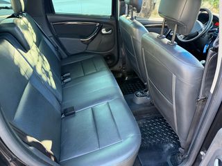 Dacia Duster 2011 4x4 / Diesel-thumb-13