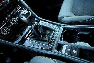 Volkswagen Golf 2015-thumb-24