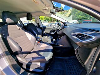 Peugeot 2008 2019 Allure - Αυτόματο - Camera - Navi - ΕΓΓΥΗΣΗ-thumb-14