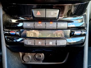 Peugeot 2008 2019 Allure - Αυτόματο - Camera - Navi - ΕΓΓΥΗΣΗ-thumb-35
