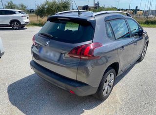 Peugeot 2008 2017-thumb-5