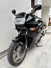 Honda VFR 750 1989 VFR750F RC24-thumb-2