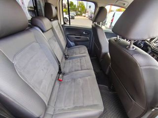 Volkswagen Amarok 2019-thumb-11
