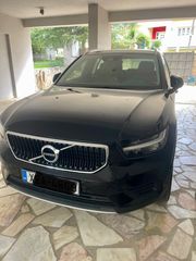 Volvo XC40 2020 T3 MOMENTUM GEARTRONIC