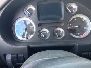 DAF 2007-thumb-5
