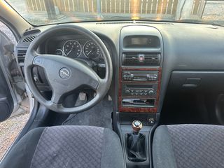 Opel Astra 2003-thumb-1