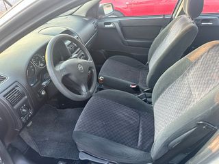 Opel Astra 2003-thumb-3