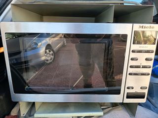 MIELE M626EG ΕΝΤΟΙΧΙΣΜΕΝΟΣ ΦΟΎΡΝΟΣ ΜΙΚΡΟΚΥΜΆΤΩΝ