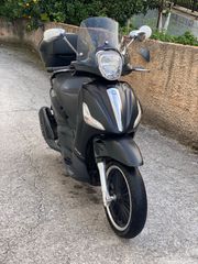 Piaggio Beverly 300 2019 POLICE-thumb-1