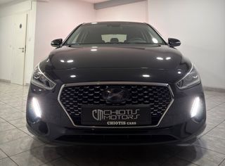 Hyundai i 30 2017 INTRO-CAMERA-NAVI-thumb-1