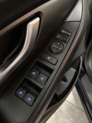 Hyundai i 30 2017 INTRO-CAMERA-NAVI-thumb-18