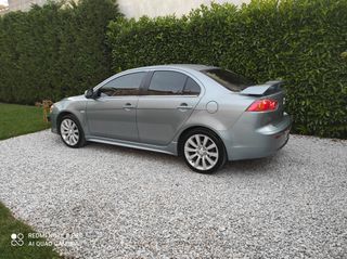 Mitsubishi Lancer 2009-thumb-4