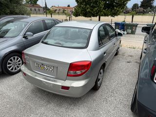 Kia Rio 2003-thumb-3