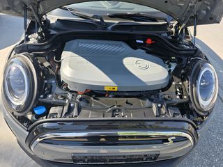 Mini Cooper SE 2022-thumb-18