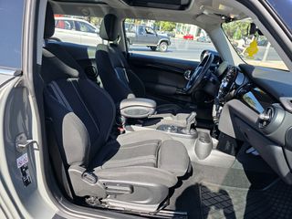 Mini Cooper SE 2022-thumb-11