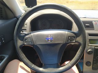 Volvo C30 2007 Turbo-thumb-5