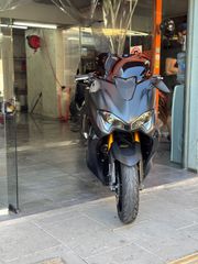 Yamaha TMAX DX 2017 530-thumb-3