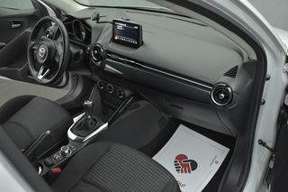 Mazda 2 2019 1.5 Skyactiv-G Sport Selectd Navi Camera-thumb-15