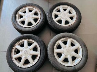 Γνήσιες Ζάντες Αλουμινίου VW 14" 4x100 (Μαζί με Λάστιχα 185/60/14)