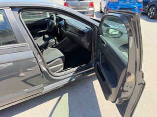 Volkswagen Polo 2021 1.0 MPI TRENDLINE-thumb-8