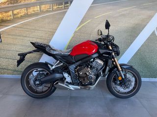 Honda CB 650 2026 E-clutch