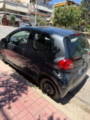 Toyota Aygo 2007-thumb-2